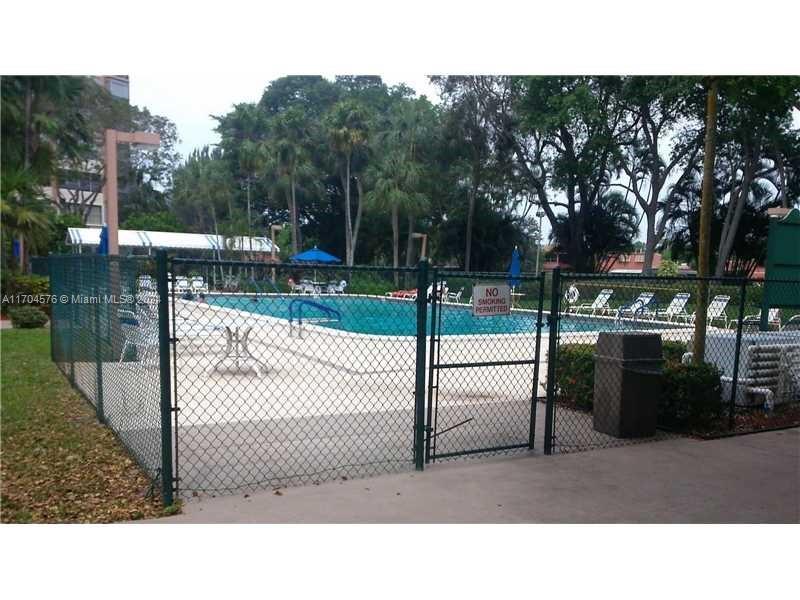 1000 St Charles Pl #615, Pembroke Pines, Florida image 30