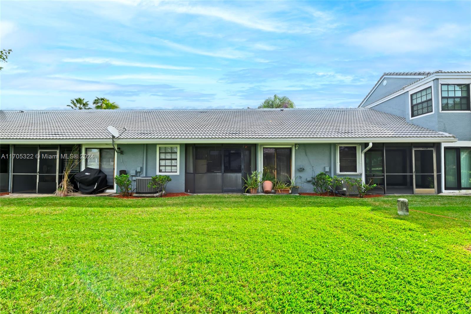 8205 Waterford Ave, Tamarac, Florida image 26