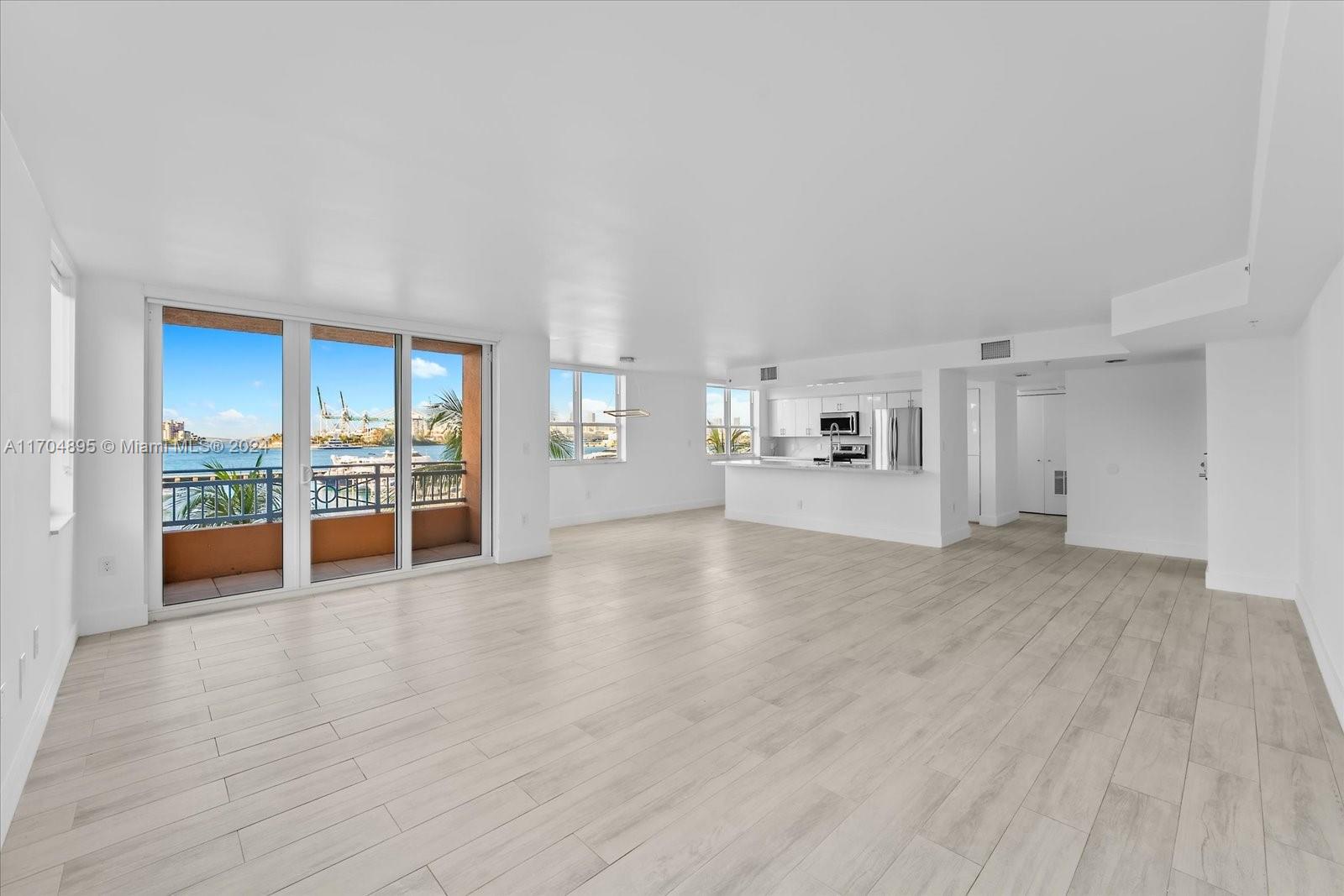 90 Alton Rd #TH-12, Miami Beach FL 33139