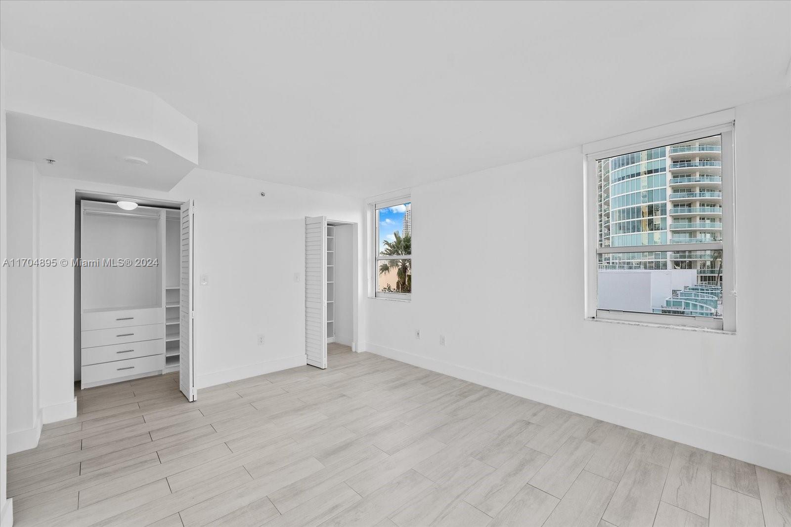 90 Alton Rd #TH-12, Miami Beach FL 33139