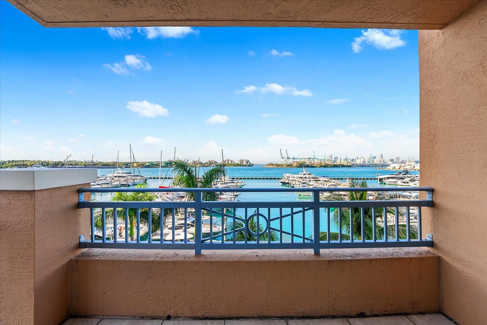 90 Alton Rd #TH-12, Miami Beach FL 33139