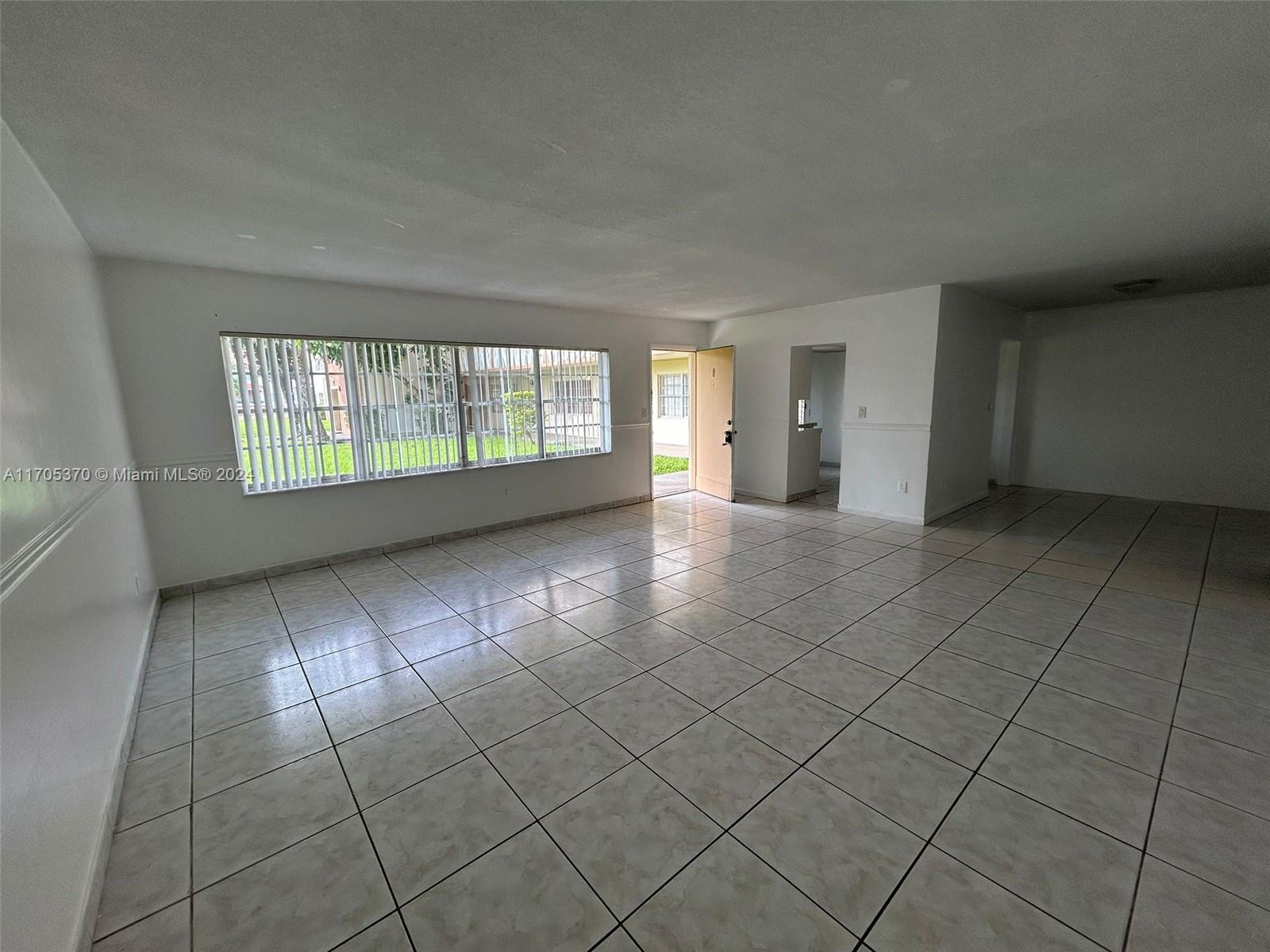 11855 NE 19th Dr #8, North Miami, Florida image 3