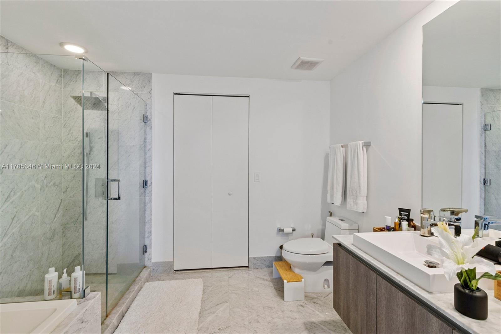 801 S Miami Ave #2608, Miami FL 33130
