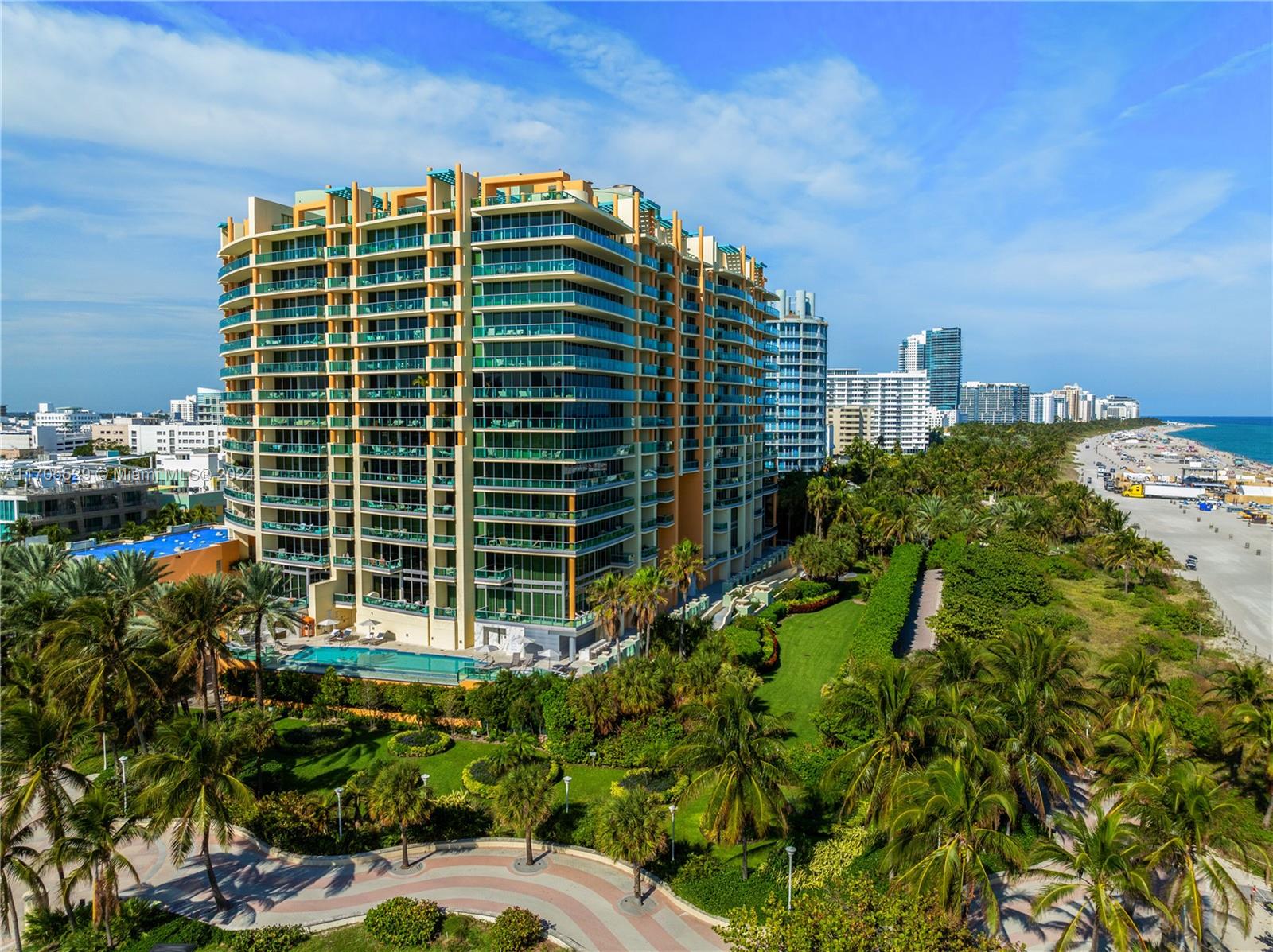 Condo for Sale in Miami Beach, FL