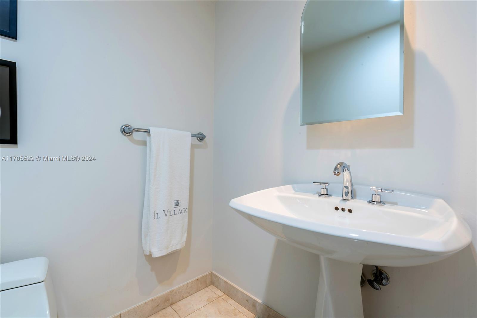 Listing Photo 14