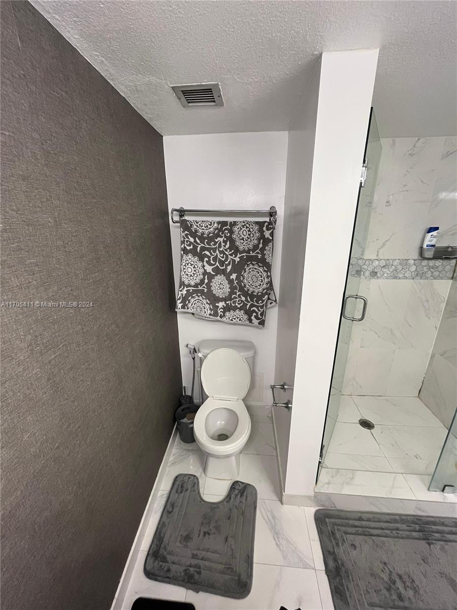 13499 Biscayne Blvd #1601, North Miami, Florida image 35