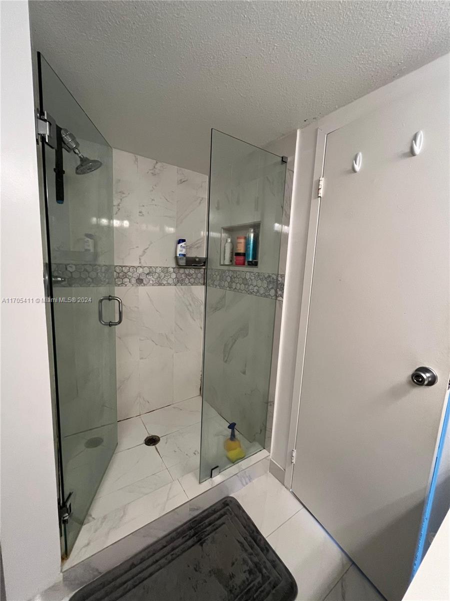 13499 Biscayne Blvd #1601, North Miami, Florida image 37