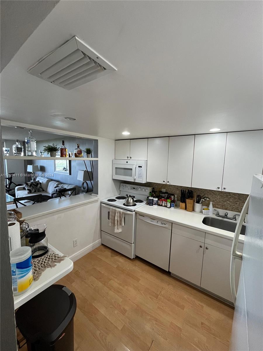 13499 Biscayne Blvd #1601, North Miami, Florida image 7