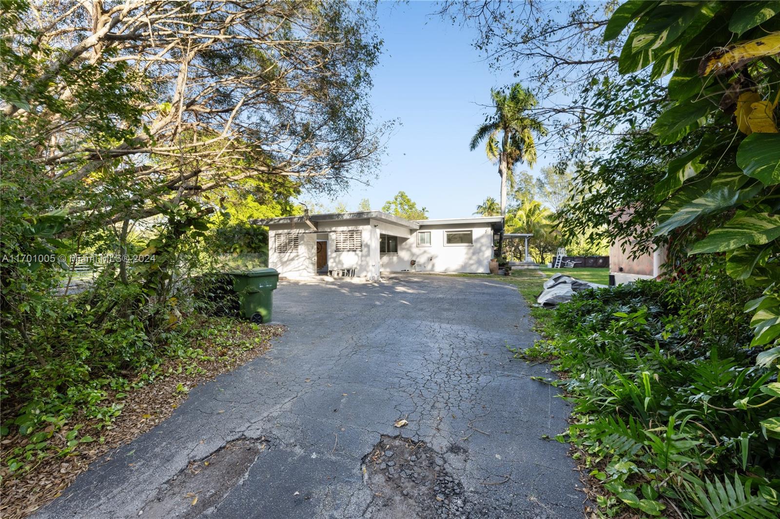 12599 NE 2nd Ave, North Miami, Florida image 34