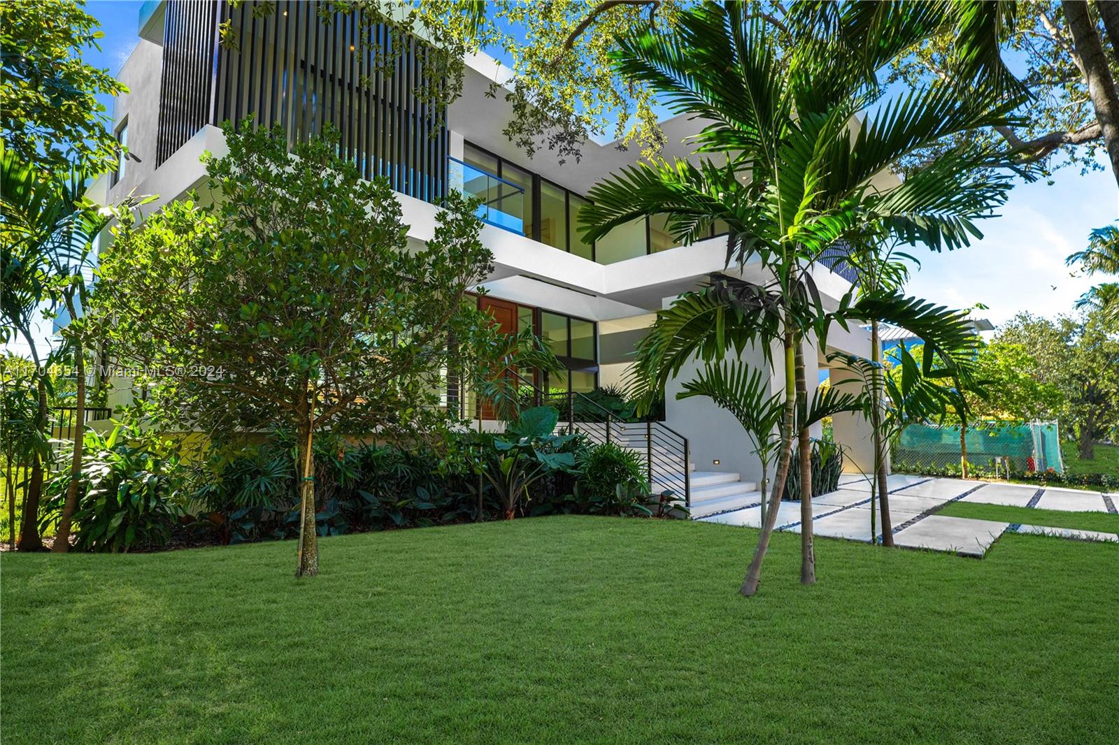 100 Hampton Ln, Key Biscayne, Florida image 2