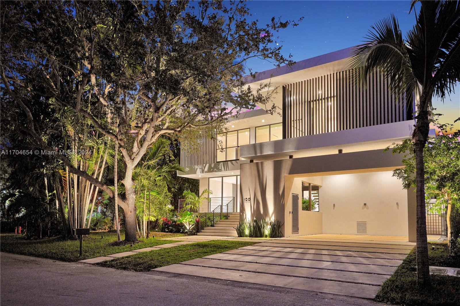 100 Hampton Ln, Key Biscayne, Florida image 8