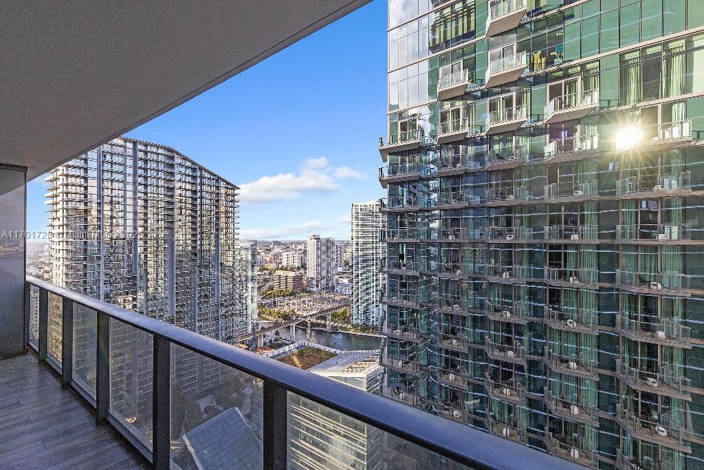 801 S Miami Ave #3607, Miami FL 33130