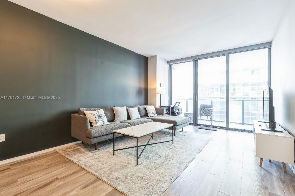 801 S Miami Ave #3607, Miami FL 33130