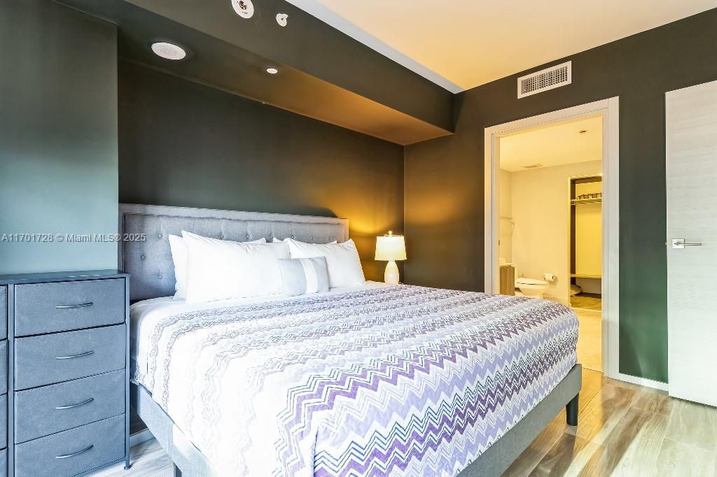 801 S Miami Ave #3607, Miami FL 33130