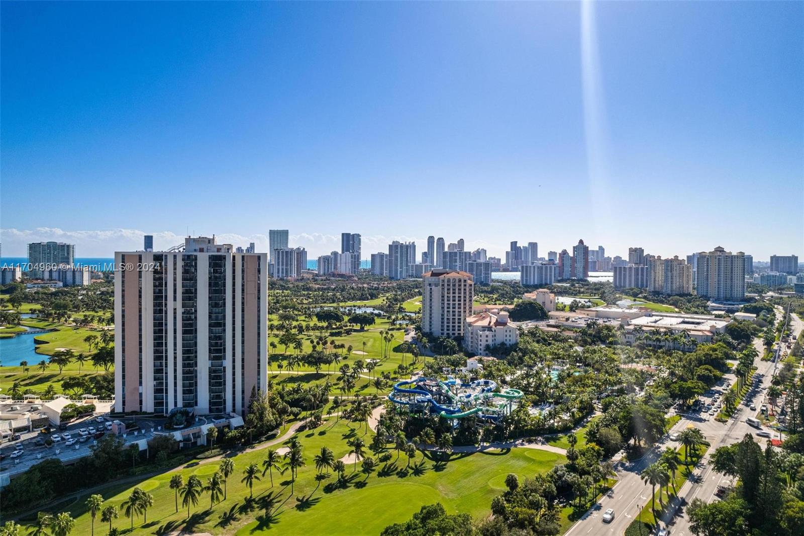 20335 W Country Club Dr #2208, Aventura, Florida image 2