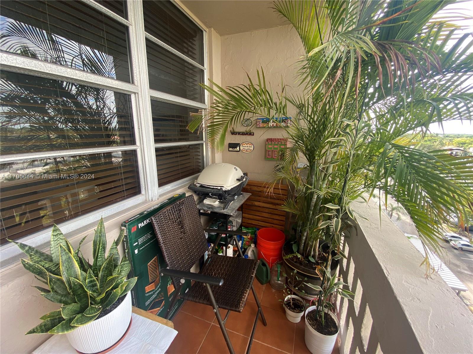 90 Edgewater Dr #805, Coral Gables, Florida image 32