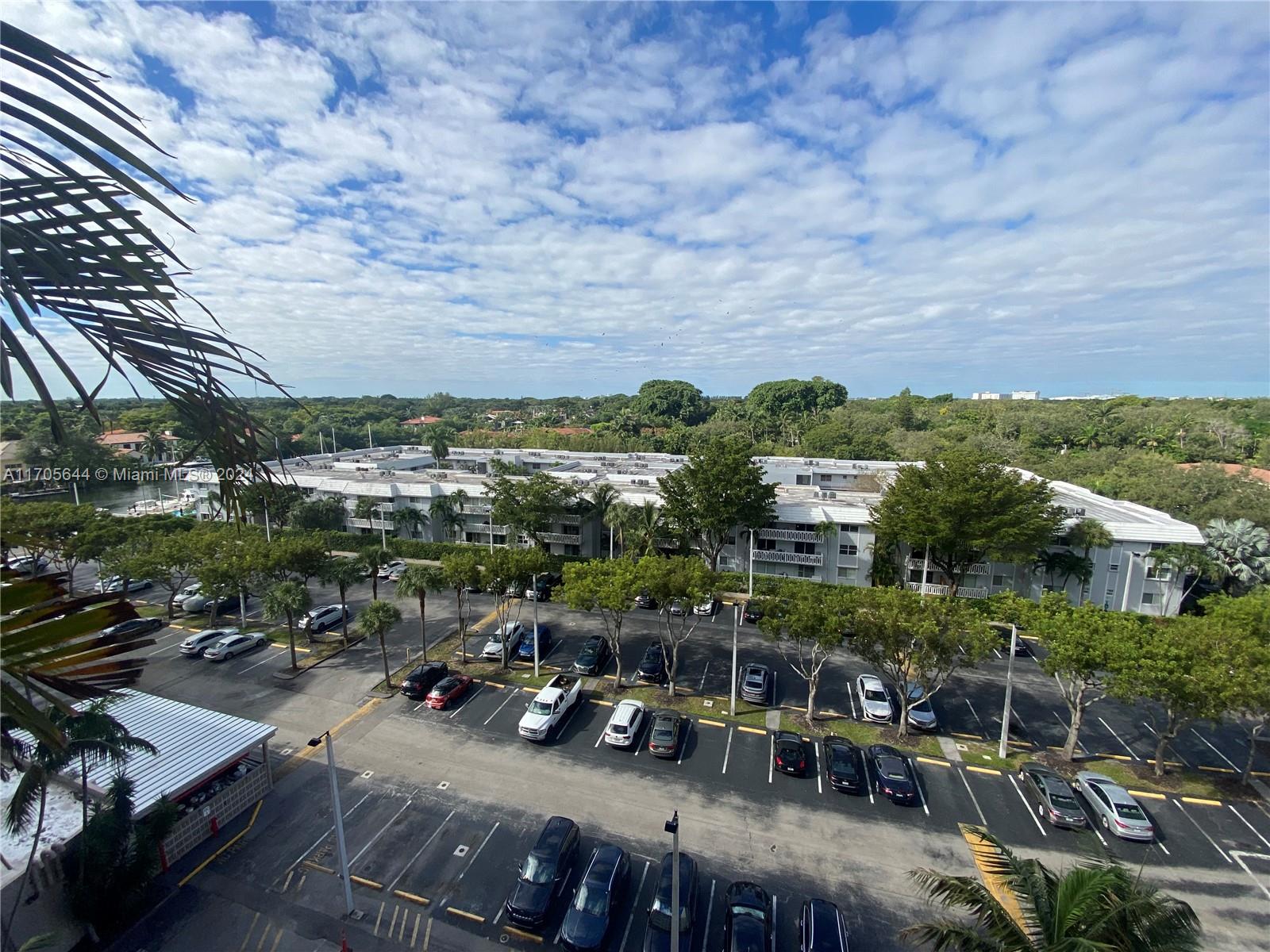 90 Edgewater Dr #805, Coral Gables, Florida image 33