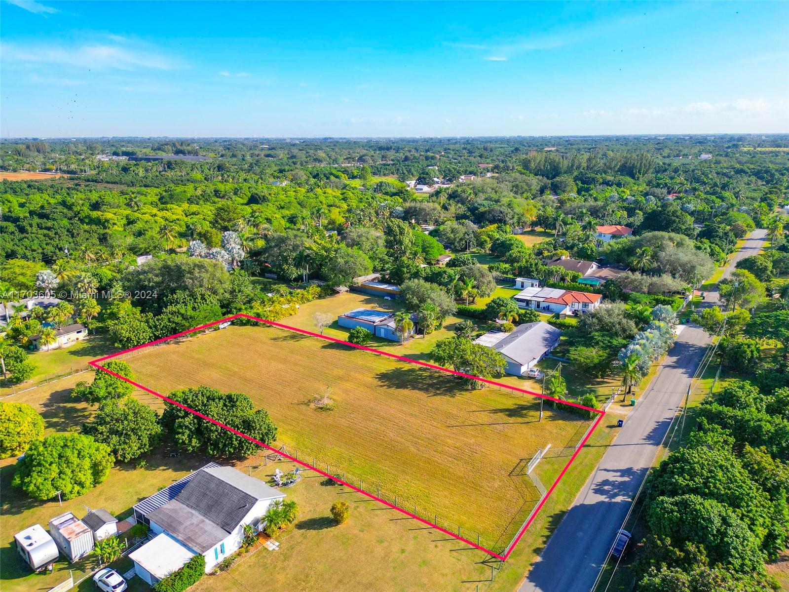 15835 SW 242 St, Homestead, Florida image 4
