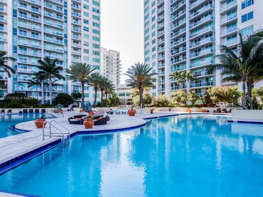 244 Biscayne Blvd #2202, Miami FL 33132