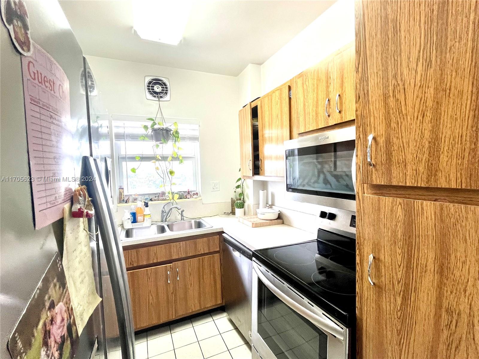Listing Photo 7