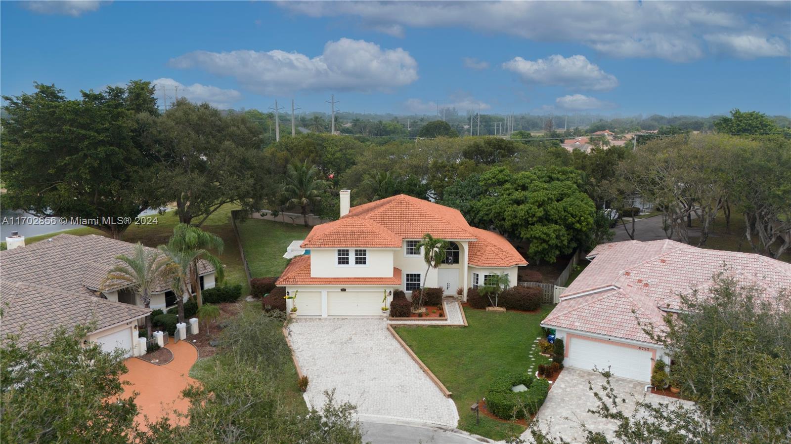 6777 NW 44th Ct, Coral Springs, Florida image 3