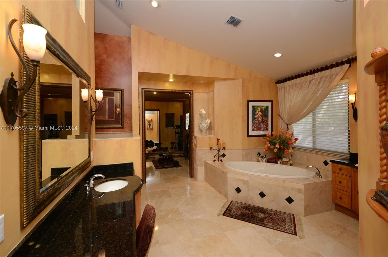 12040 N Eagle Trace Blvd N, Coral Springs, Florida image 25