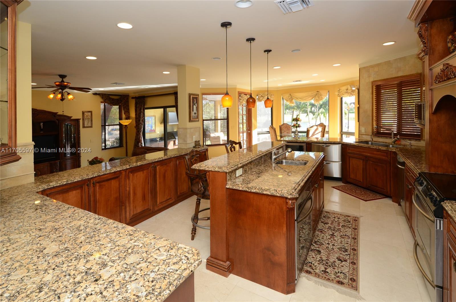 12040 N Eagle Trace Blvd N, Coral Springs, Florida image 36