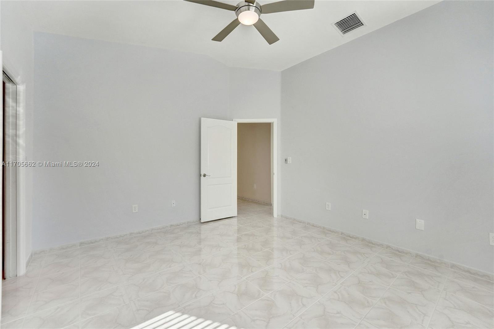 17650 SW 4th Ct, Pembroke Pines, Florida image 20