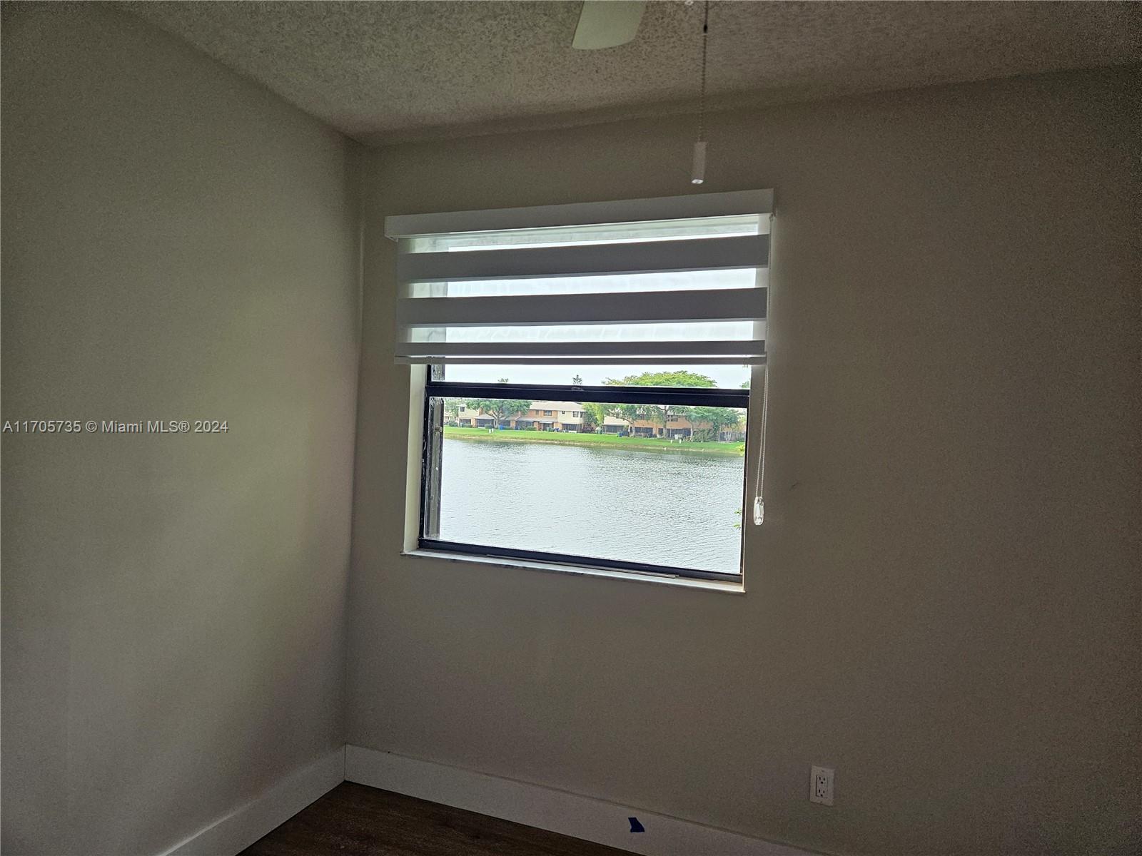 10479 NW 3rd St, Pembroke Pines, Florida image 4