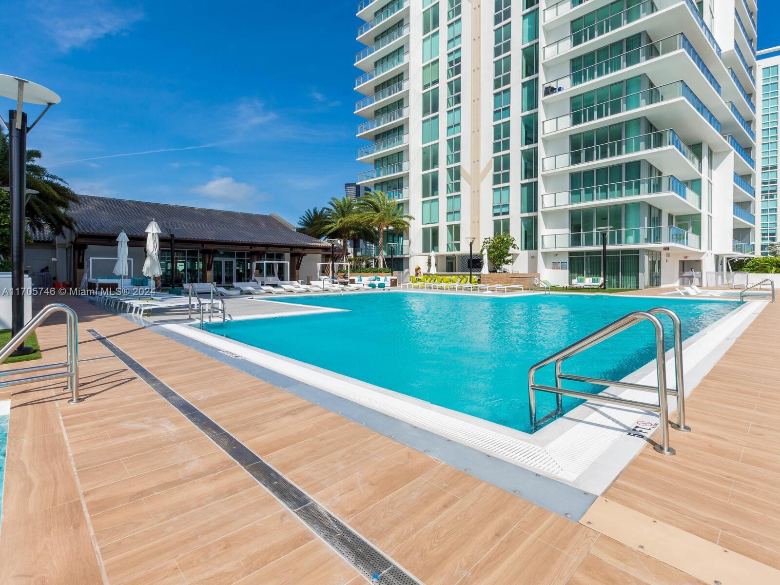 330 Sunny Isles Blvd #5-2407, Sunny Isles Beach, Florida image 30