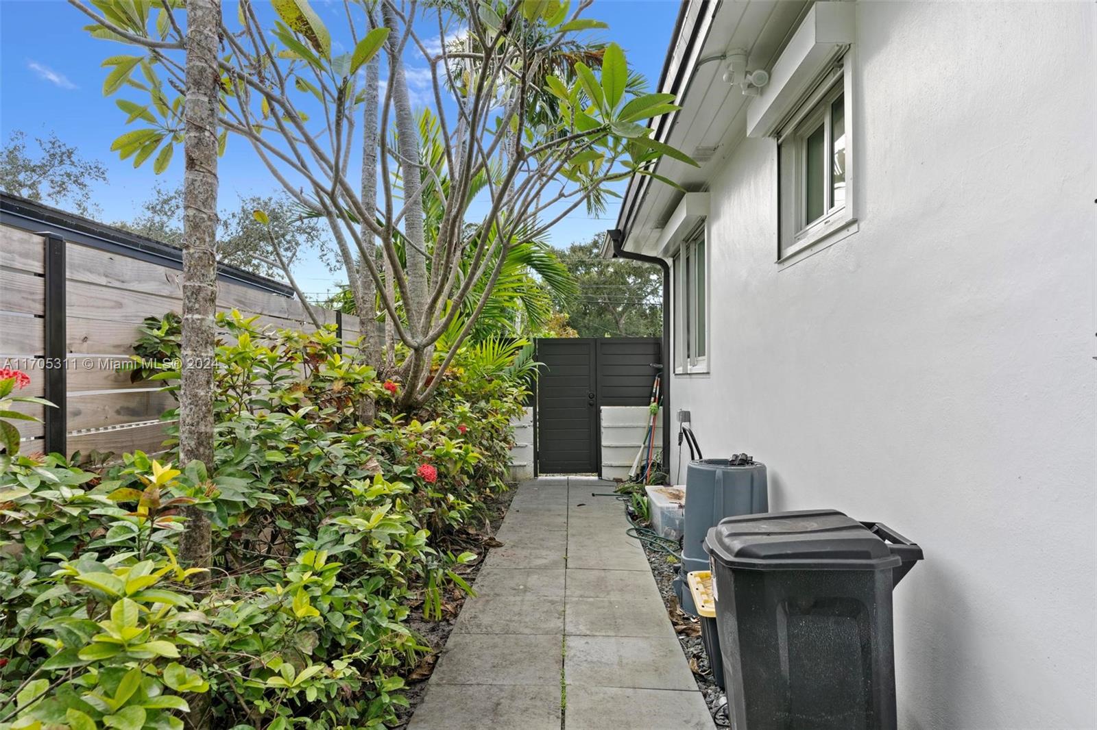 10601 NE 2nd Ave, Miami Shores, Florida image 30