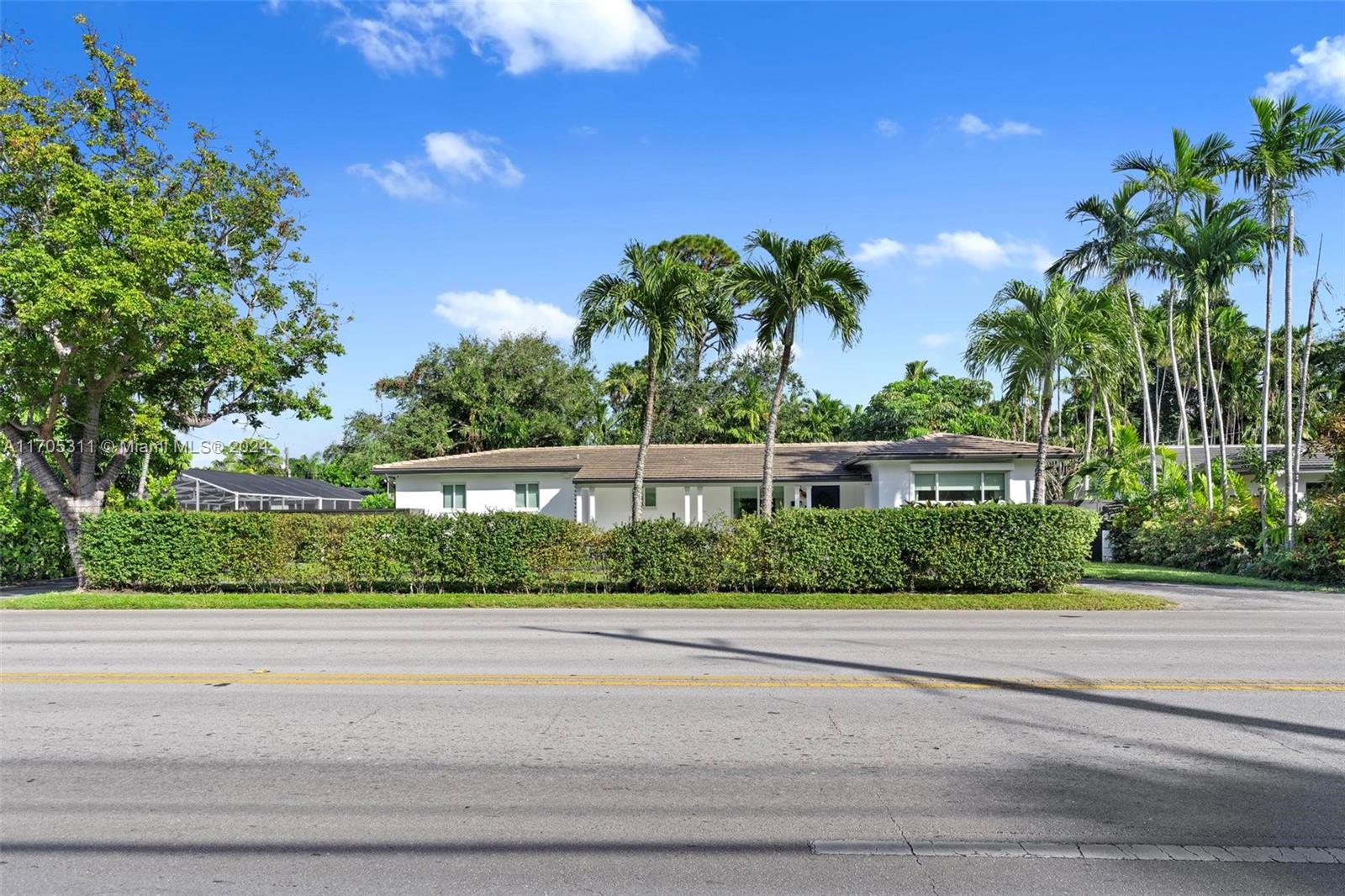 10601 NE 2nd Ave, Miami Shores, Florida image 32