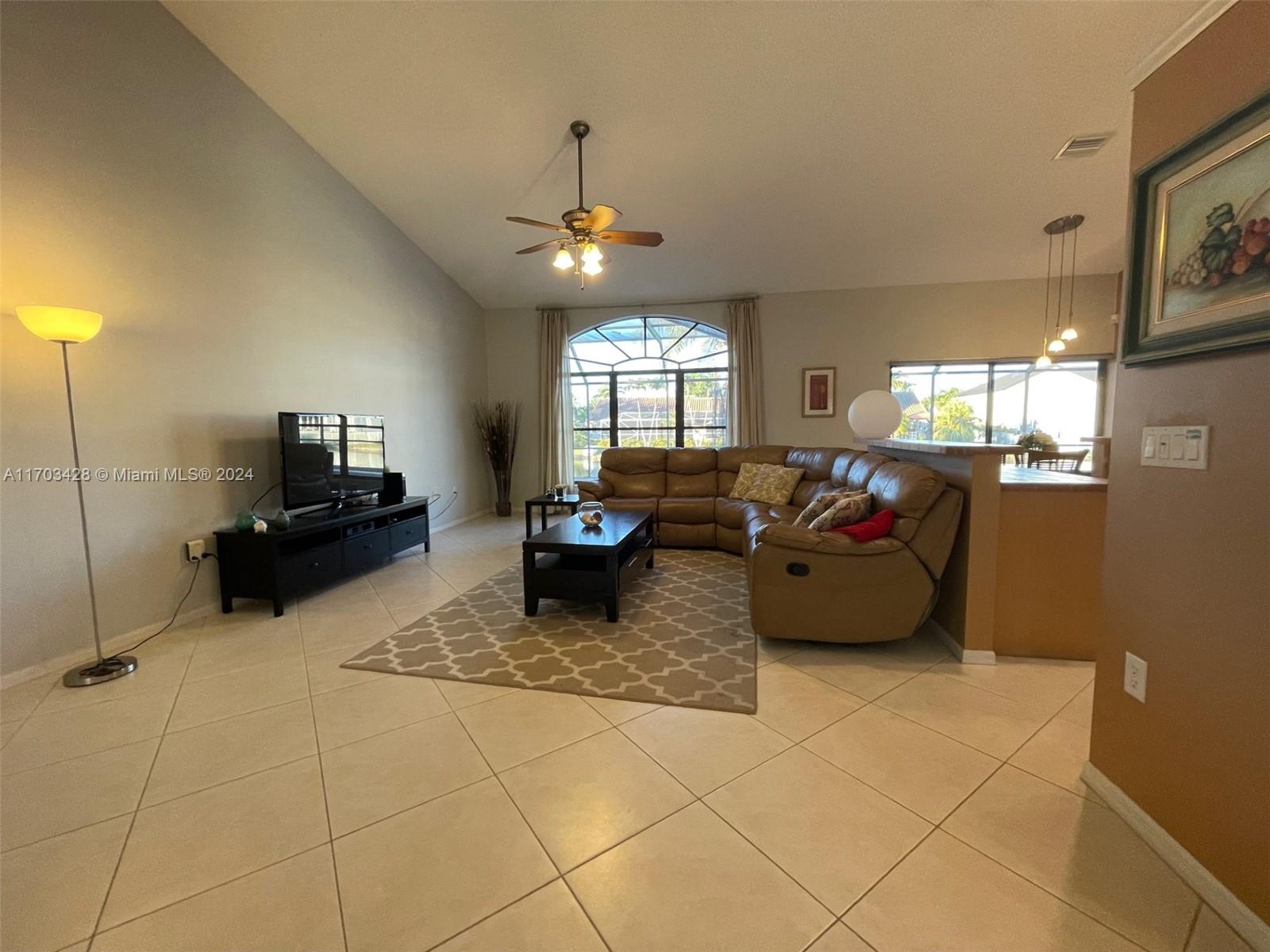 19451 NW 8th St, Pembroke Pines, Florida image 21