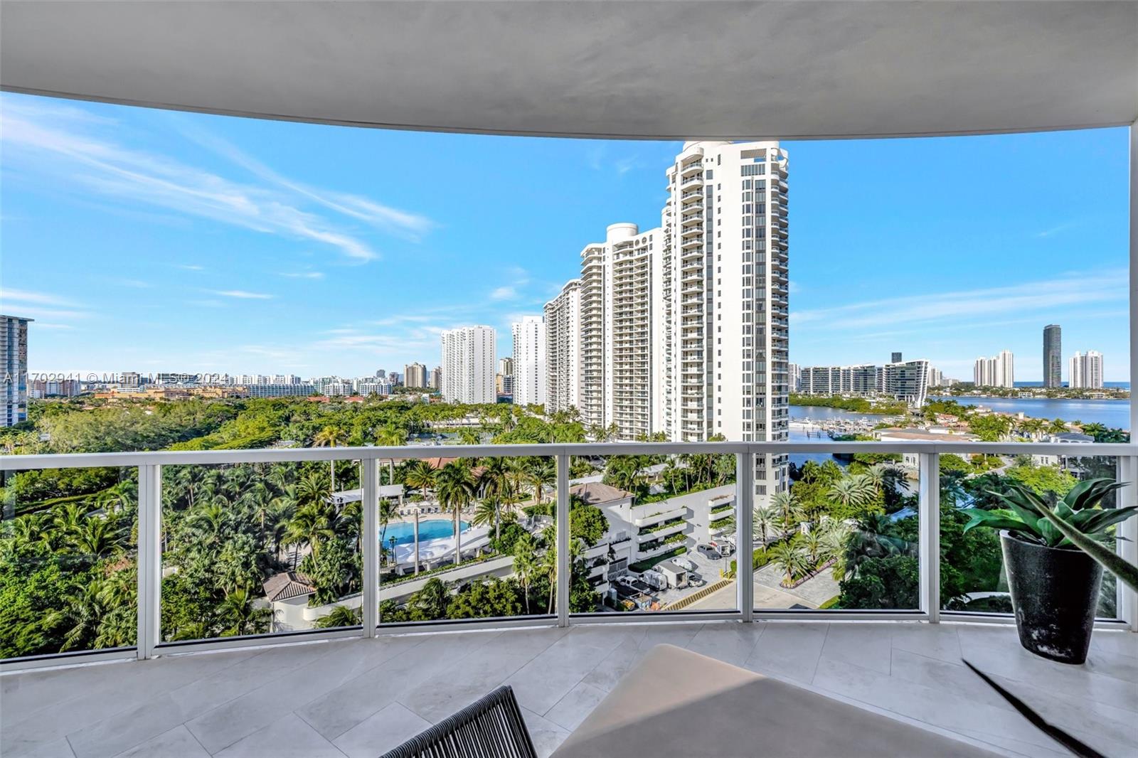 4100 Island Blvd #1004, Aventura, Florida image 12