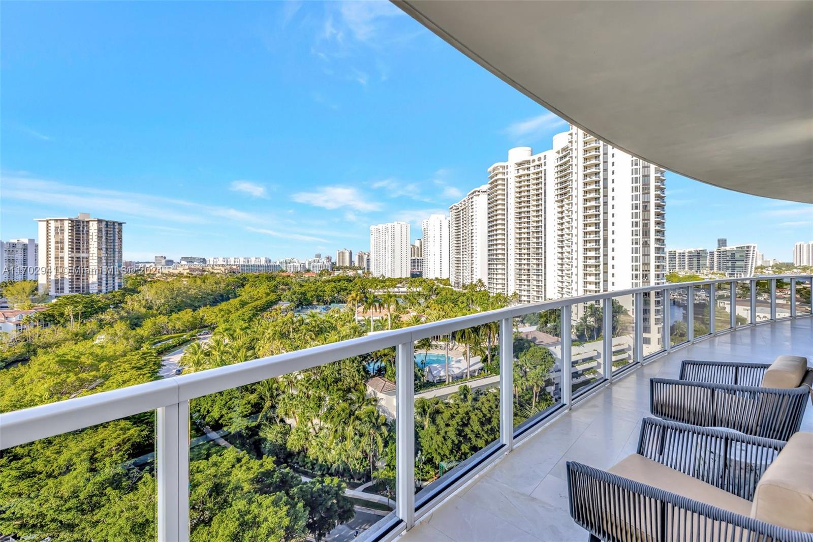 4100 Island Blvd #1004, Aventura, Florida image 16