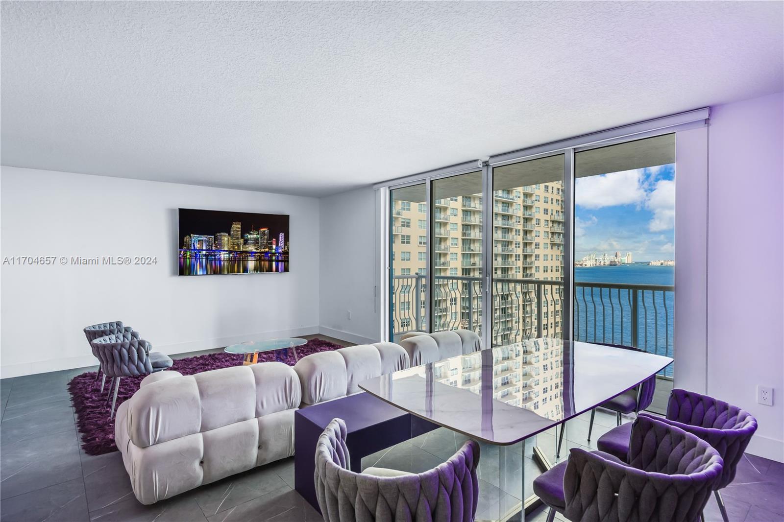 1200 Brickell Bay Dr #1701, Miami, Florida image 9