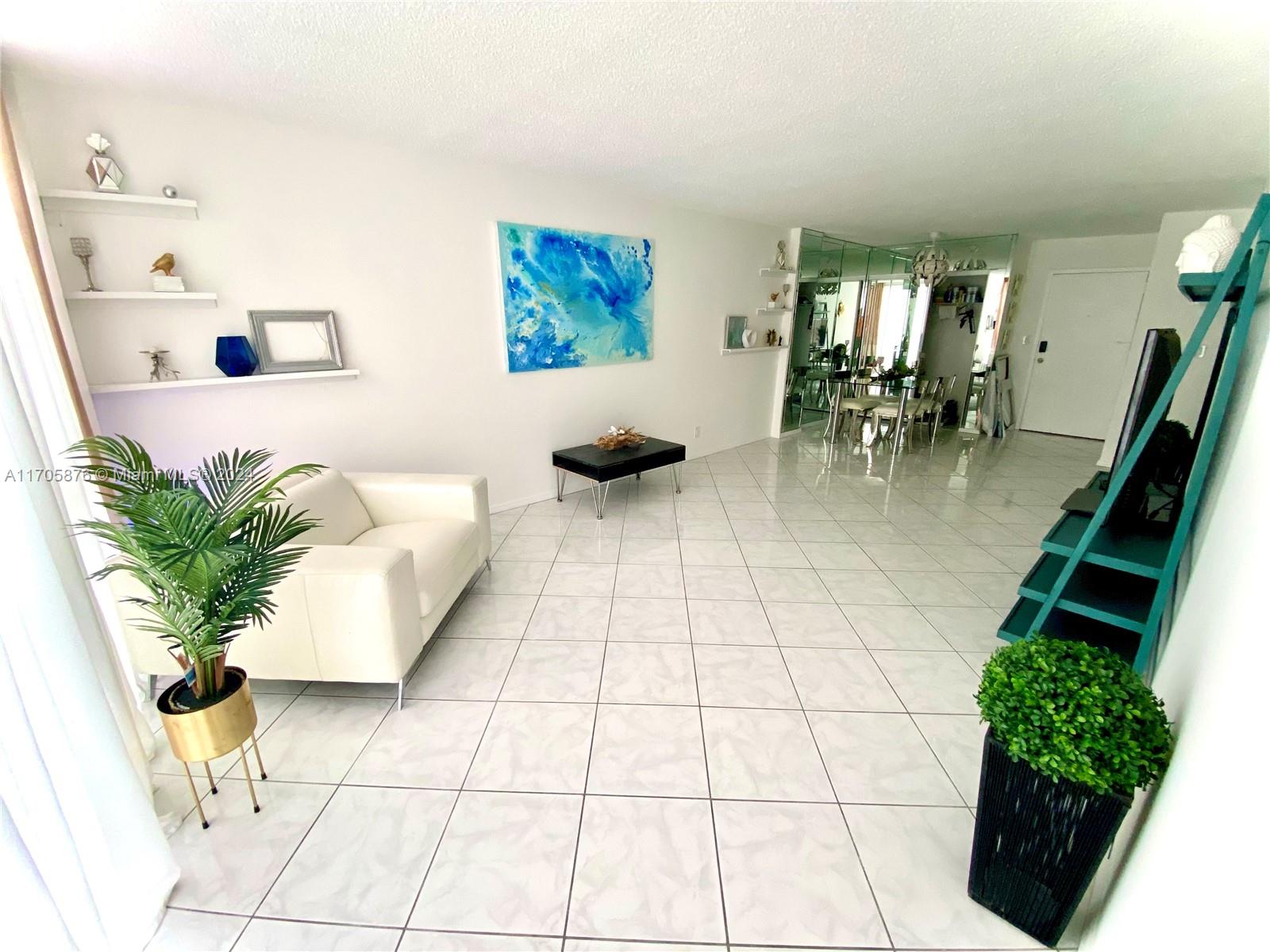 2101 Atlantic Shores Blvd #108, Hallandale Beach, Florida image 1