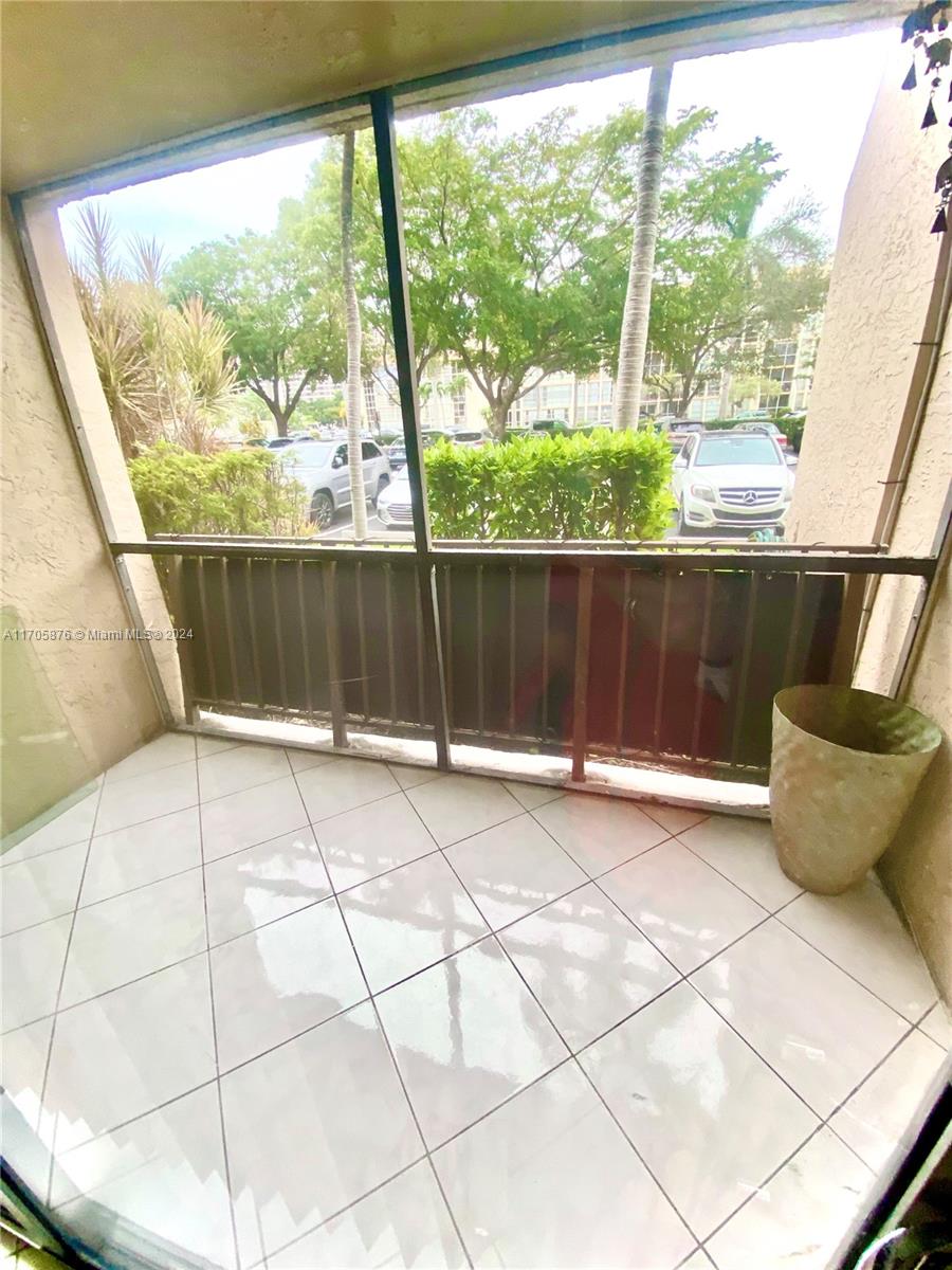 2101 Atlantic Shores Blvd #108, Hallandale Beach, Florida image 34