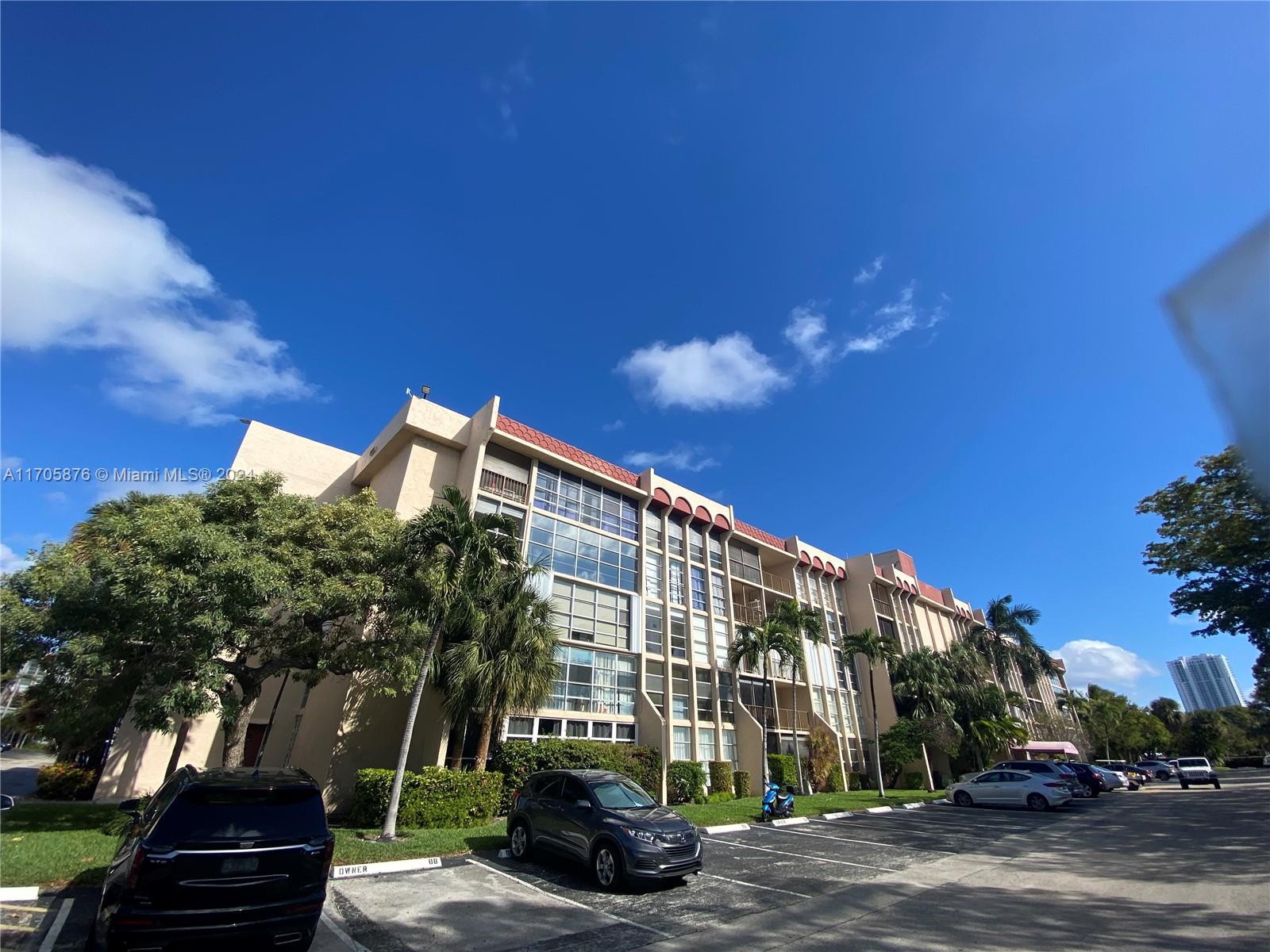 2101 Atlantic Shores Blvd #108, Hallandale Beach, Florida image 37