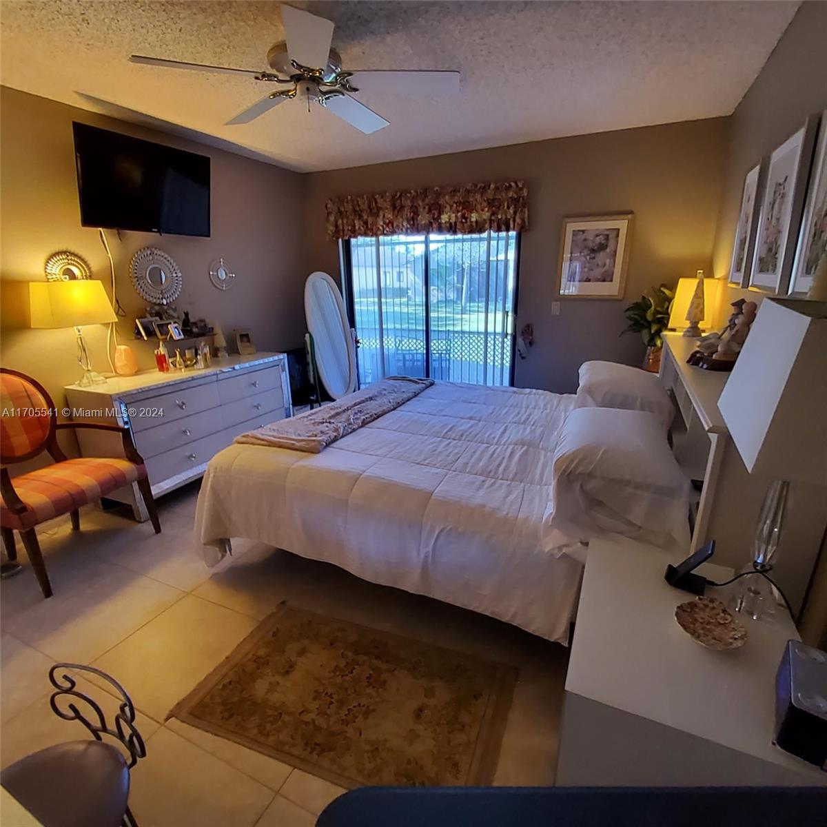 450 Lakeview Dr #2, Weston, Florida image 12