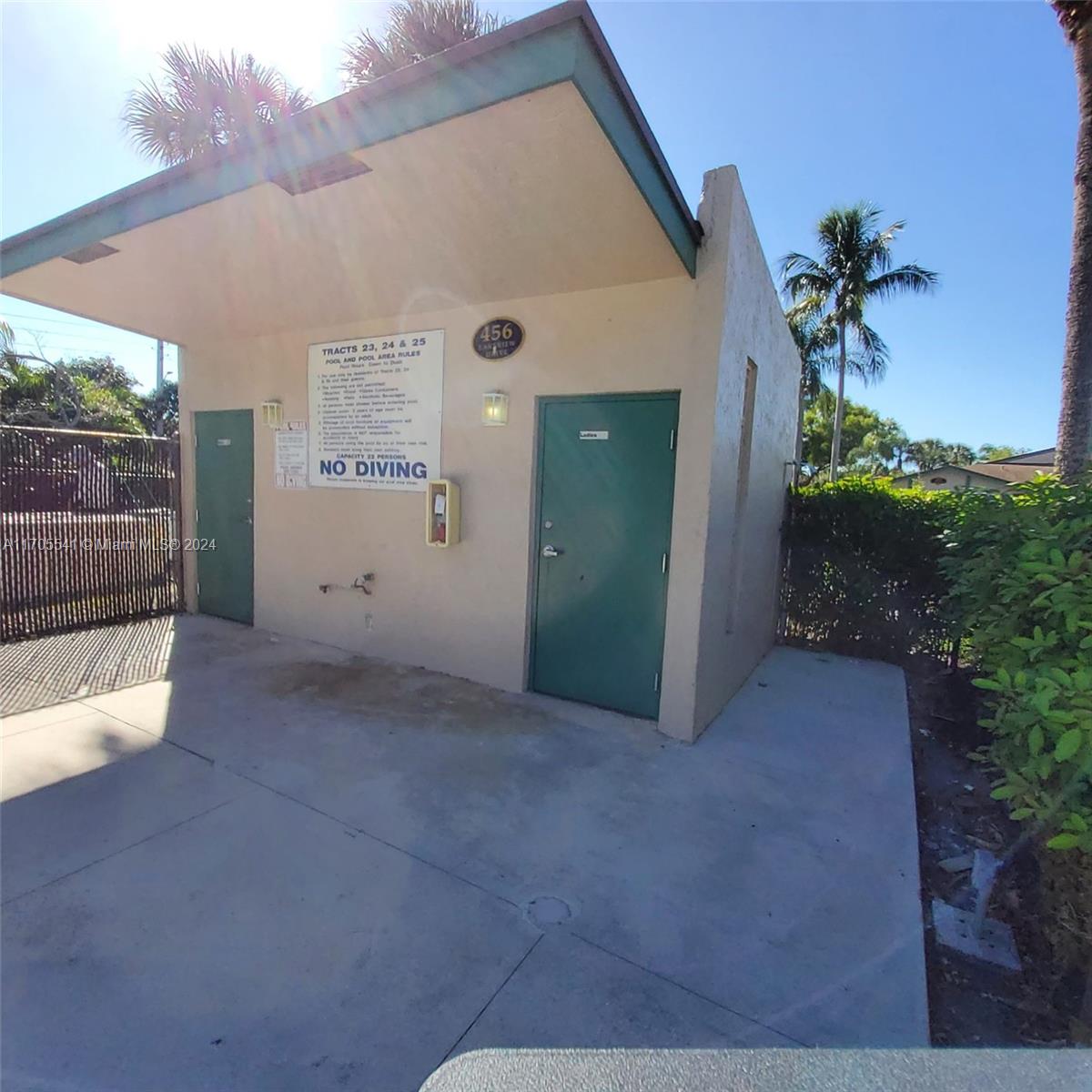 450 Lakeview Dr #2, Weston, Florida image 35