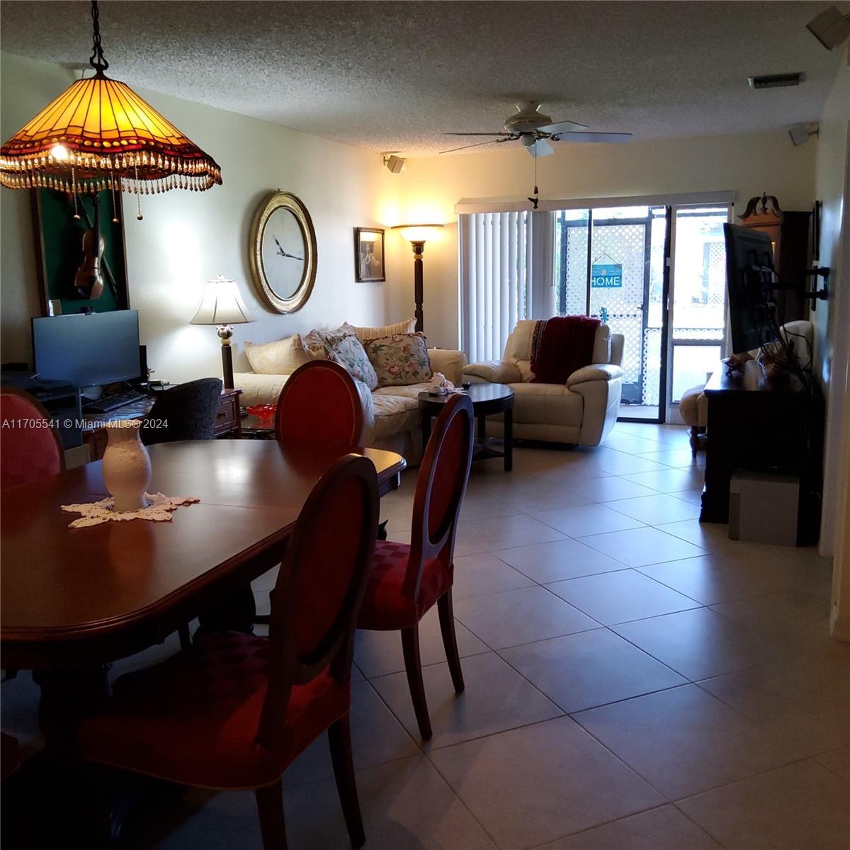 450 Lakeview Dr #2, Weston, Florida image 6