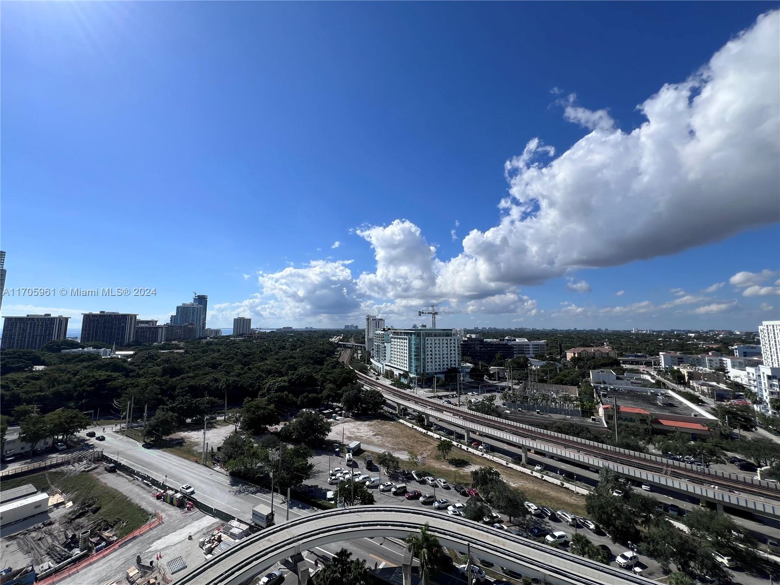 60 SW 13th St #1109, Miami FL 33130