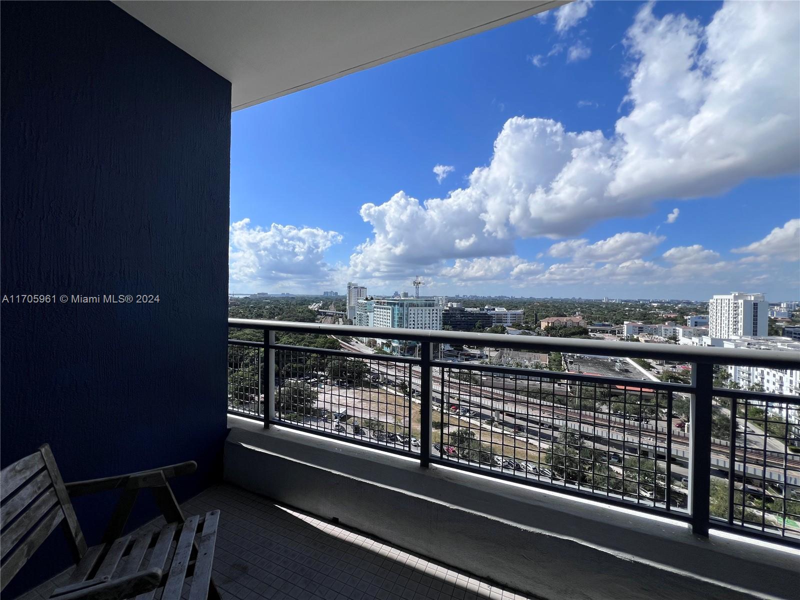 60 SW 13th St #1109, Miami FL 33130