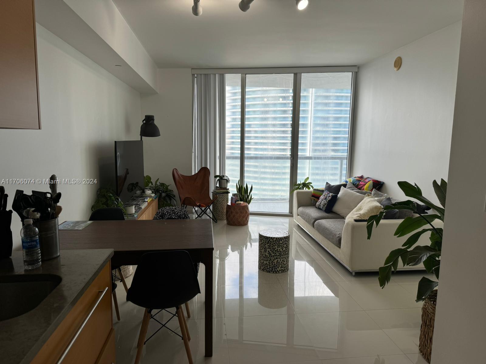 465 Brickell Ave #4004, Miami, Florida image 4