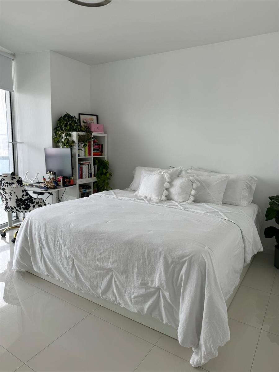 465 Brickell Ave #4004, Miami, Florida image 7