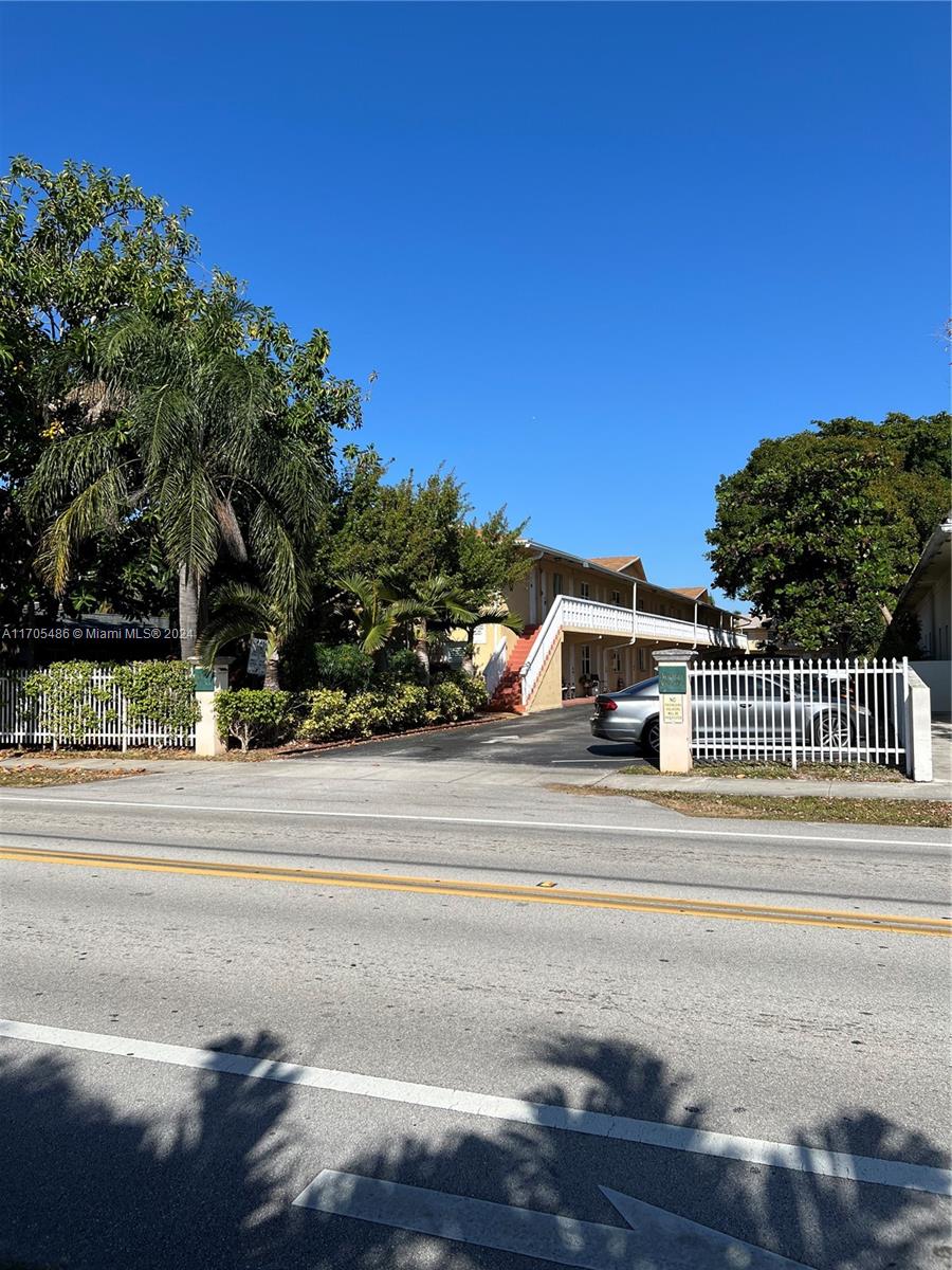 2607 NE 8th Ave #22, Wilton Manors, Florida image 5