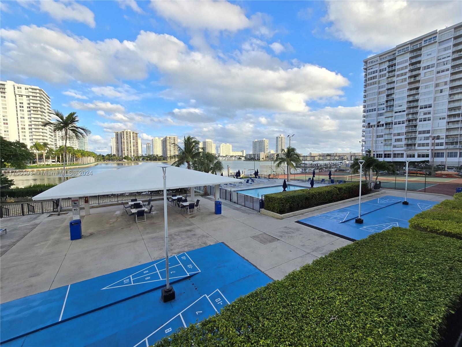 2780 NE 183rd St #409, Aventura, Florida image 21