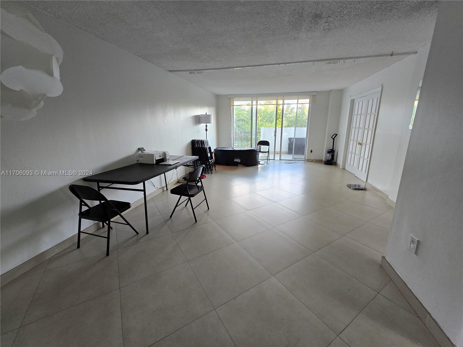 2780 NE 183rd St #409, Aventura, Florida image 4