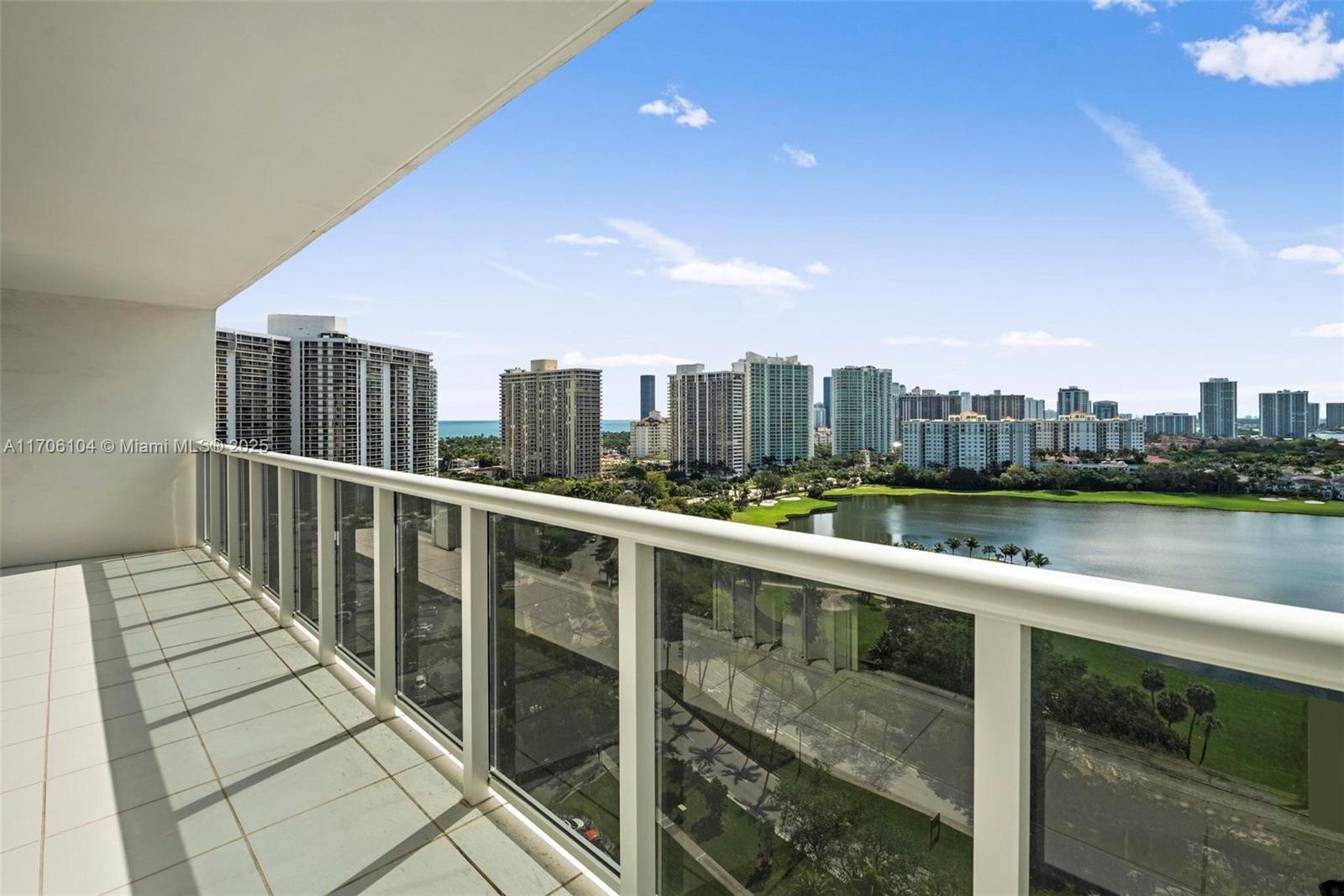 3675 N Country Club Dr #1906, Aventura, Florida image 18